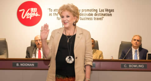A prefeita de Las Vegas, Carolyn G. Goodman, é o mais novo membro do Conselho de Diretores da Las Vegas Convention and Visitors Authority (LVCVA), órgão oficial de turismo da região sul do estado de Nevada. Goodman foi aprovada pela Câmara Municipal de La