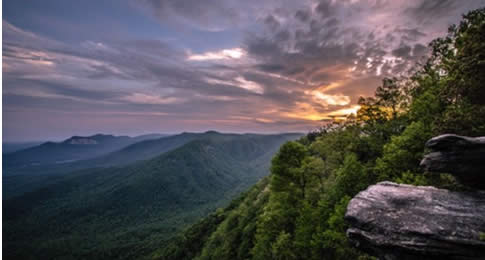 As montanhas de Blue Ridge da Carolina do Sul estão super na moda, e apesar do Estado só possuir 6% de área montanhosa, a Blue Ridge vale por todo o resto.