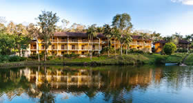 Hotel Vale das Pedras, em Jaraguá do Sul (SC), um ambiente ideal para a terceira idade. O Hotel Vale das Pedras, localizado em Jaraguá do Sul (SC), é conh