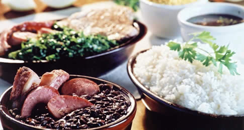 Unidade Itaim serve buffet também às quartas no almoço, com preço promocional.