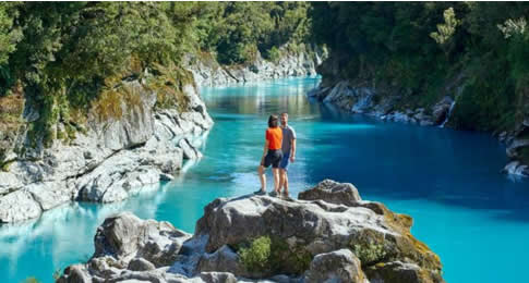 A indústria do turismo da Nova Zelândia lança iniciativa para convidar os visitantes a cuidar do meio ambiente do país