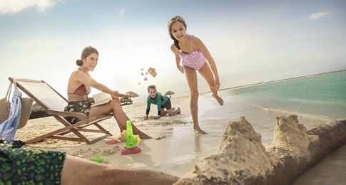 Ilha no Caribe é o destino ideal para viajar com os filhos nas férias de julho. Quem usar o código FAM2019 no momento da reserva, ainda ganha benefícios para os pequenos