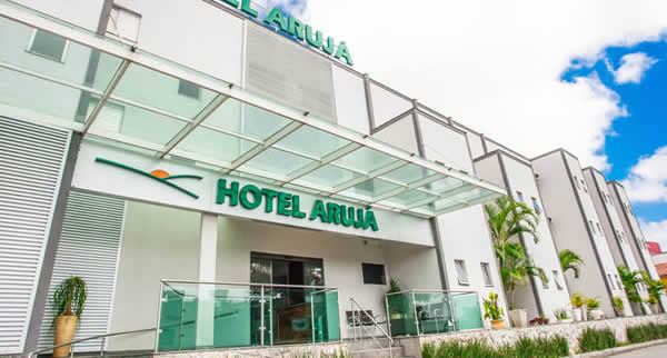 O Summit Hotel Arujá oferece ainda a comodidade de estacionamento gratuito