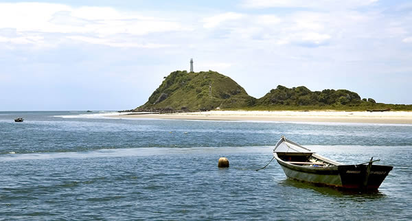 Ilha do Mel, no Paraná, um dos destinos mais procurados no sul do Brasil