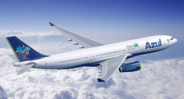 A Azul oferece atualmente entre três e quatro voos semanais de e para Portugal com decolagens de Campinas (SP)