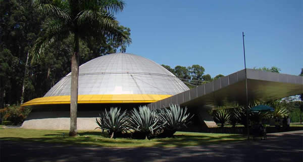 EMA (Escola Municipal de Astrofísica) também completa 61 anos de fundação no Parque Ibirapuera