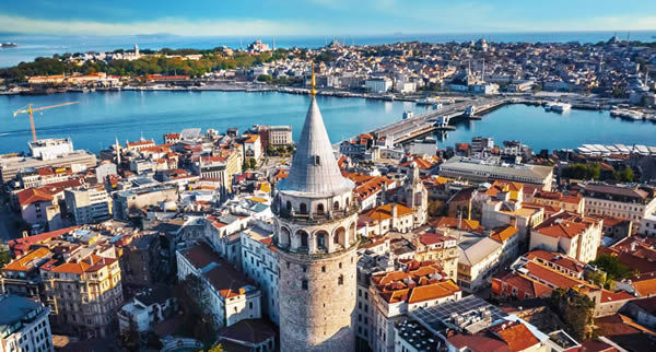 Em 2021, Istambul foi eleita uma das melhores cidades do mundo em pesquisas feitas por várias publicações importantes da imprensa