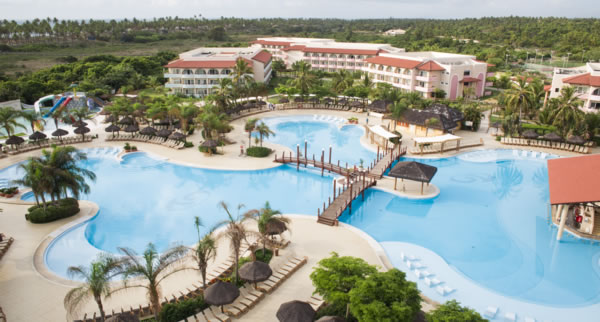 Wyndham Hotels & Resorts e Palladium Hotel Group assinam aliança estratégica para expandir hotéis Registry Collection com 14 resorts all-inclusive
