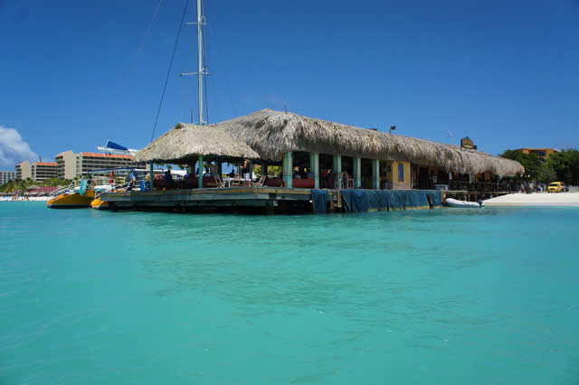 Palm Pier on Palm Beach - Aruba, Caribe - Beach - Island - Paradise