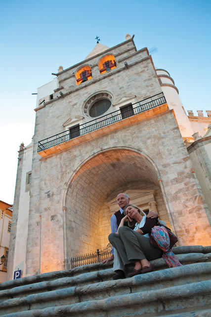 Um roteiro de f pelo Alentejo. Foto: Catedral de Elvas