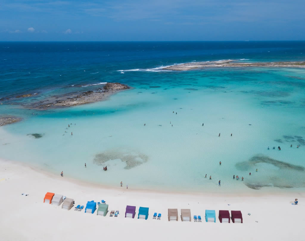 One Happy Family, Aruba Kids, Caribe, Caribbean