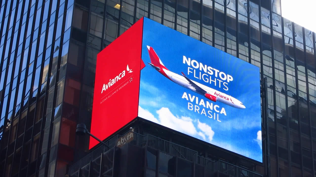 Avianca Brasil - Painel Luminoso - Marketing - Campanha - Ação - Times Square