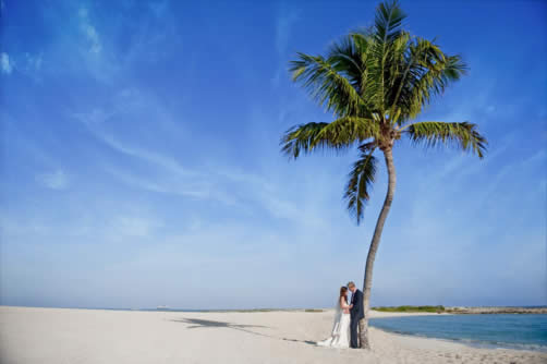 Casamento nas Bahamas: resort torna sonho possível e descomplicado