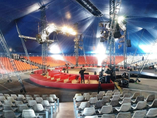 Holiday Inn Parque Anhembi - Circo - 1st Cirque International Festival of Brazil Contest