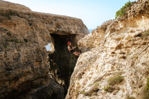 Nos preparativos do verão, Malta já oferece atrações ideais para quem gosta de muita adrenalina. E também experiências únicas que vão de visitas a áreas pré-históricas a noites de piscina e dança ao luar. 