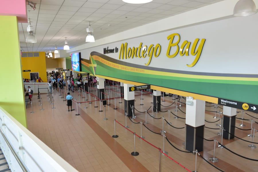 Aeroporto Internacional Sangster. Foto: Yhomo Hutchinson