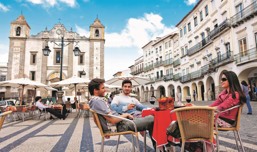 Covid em Portugal: Alentejo tem o menor nmero de casos. Foto: Giraldo Square Evora, Praa do Giraldo