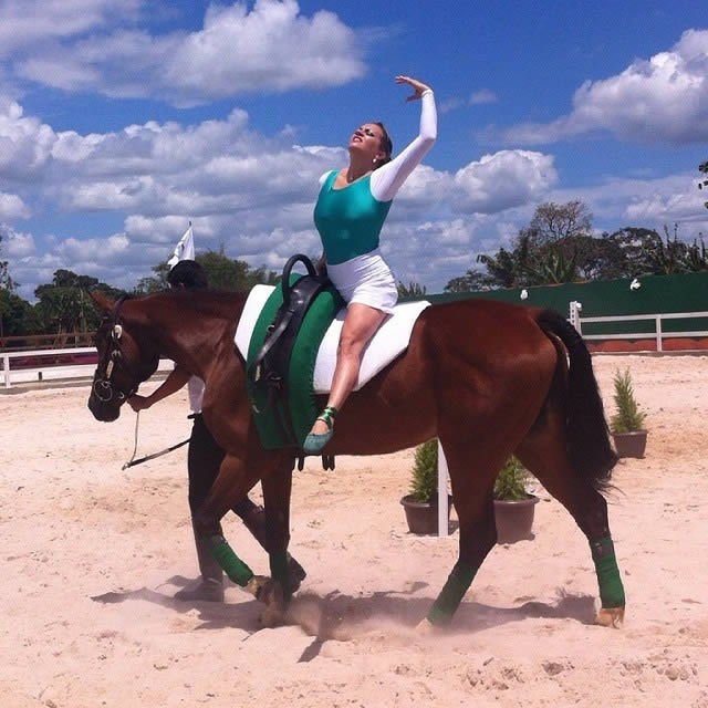 Dia das Mães na Fazendo Hípica Nova Canaã, Santa Isabel, SP‏: Terapias, Hipismo e Pilates