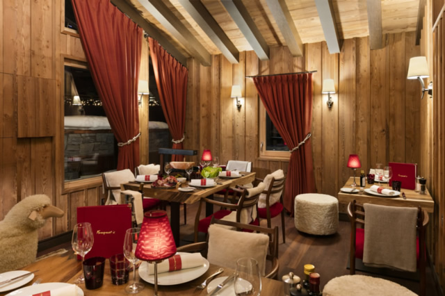  Hotel Barrire Les Neiges - Courchevel, Frana, France 