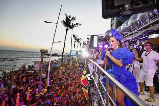 Ivete Sangalo-Trio-Salvador-BA_Foto-RubensCerqueira