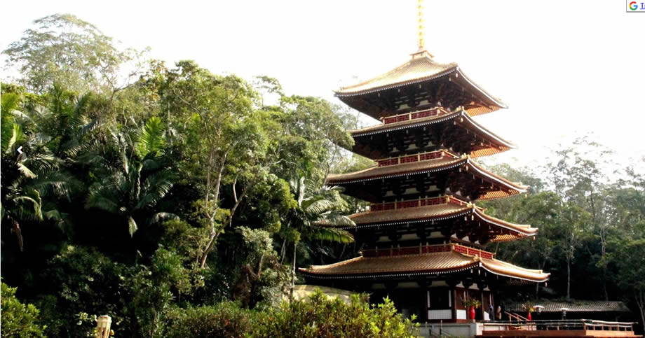 Templos Kinkaku Ji e Enko Ji com Embu das Artes