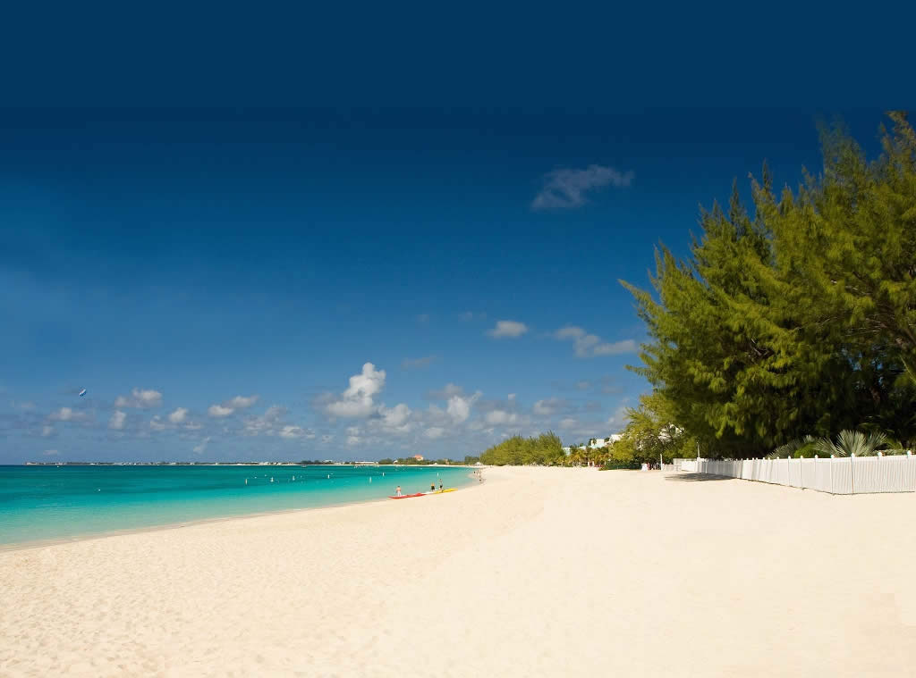 Seven Mile Beach - Ilhas Cayman