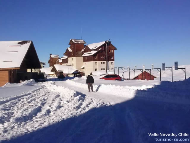 Valle Nevado - Eski - Ski - Resort - Chile - Temporada - Destinos - Montanha