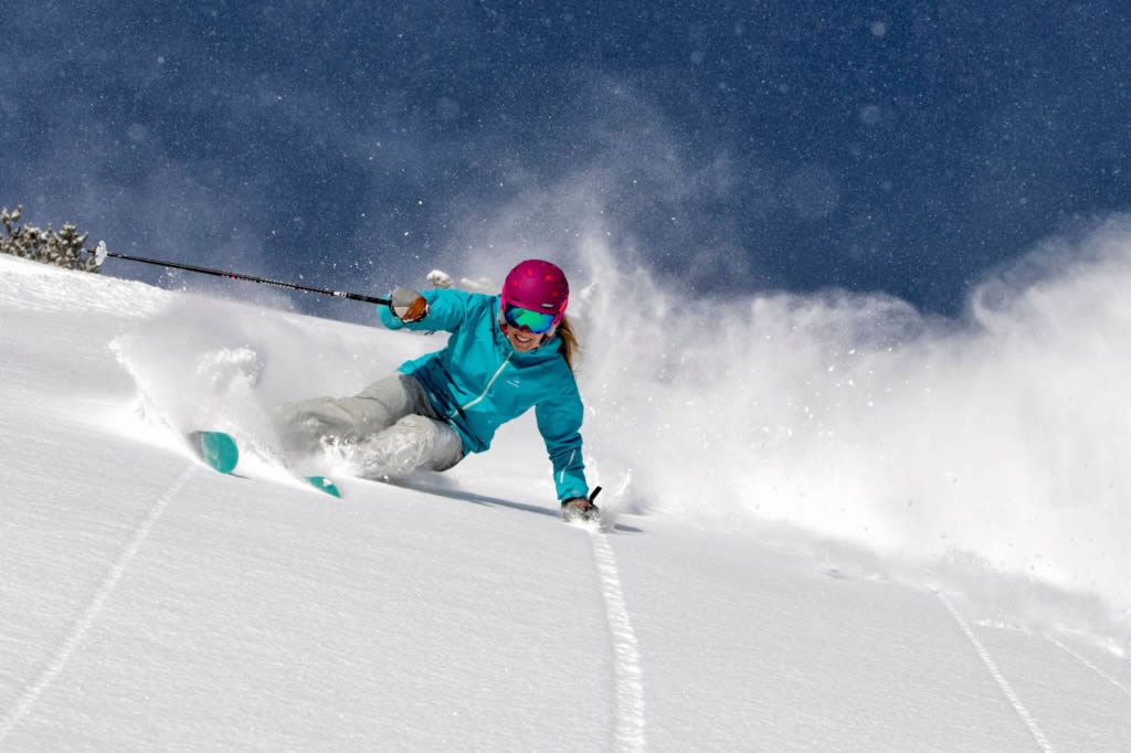 Womens Powder Ski - Ikon Pass