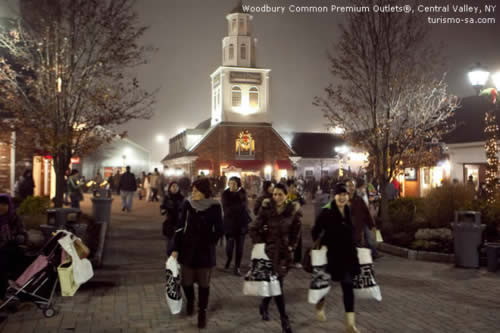 Woodbury Common Premium Outlets®, Central Valley, NY - Área metropolitana de Nova York