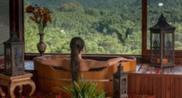 O Hotel oferece experiências exclusivas para quem busca aventura, romantismo e descanso na montanha