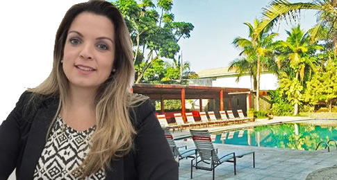 O Delphin Hotel Guarujá, tradicional hotel localizado na praia da Enseada, anuncia sua nova gerente-geral, Mayra Vieira. A executiva possui mais de 14 anos de experiência em hotelaria e já passou por redes como Slaviero Hotéis, Accor e Rede Estanplaza, al