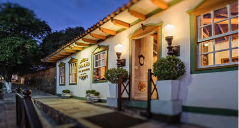 Apesar de existirem excelentes hotéis de charme no Brasil, inclusive reconhecidos em guias internacionais, há quem não saiba exatamente o que esse conceito de hospedagem oferece aos hóspedes.