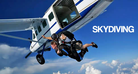 O Skydiving, assim como qualquer esporte de risco, requer muito treinamento, seriedade e ensinamento sério. Há técnicas, planos e procedimentos desenvolvidos por especialistas que, se seguidos à risca, irão auxiliar em caso de adversidade. O mesmo acontec