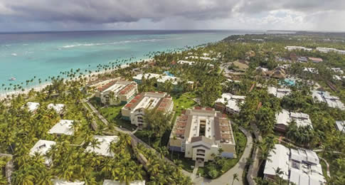 Rede confirma expansão internacional sob o formato de gerenciamento assinando um contrato para a abertura de um resort cinco estrelas em Cartagena das Índias, cidade considerada o 