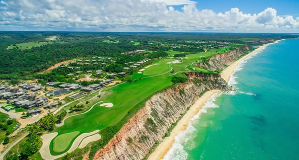 Parceria com o Terravista Golf Course, também em Trancoso, oferece programações exclusivas de participação para os visitantes, além das experiências de entretenimento e lazer que o golfe oferece