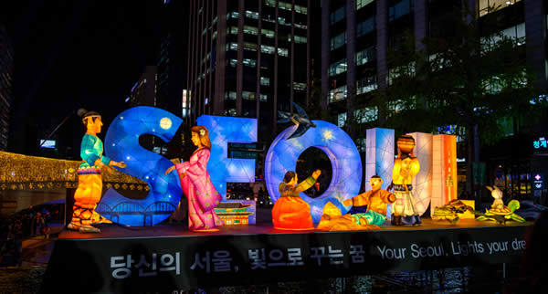 Algumas das principais atrações de Seul estão próximas ao centro da cidade e têm o acesso por metrô ou ônibus