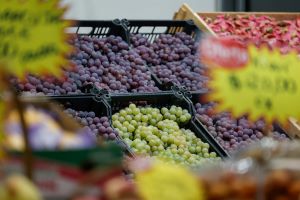 A Festa da Uva 2026 começa dia 15 em Jundiaí com gastronomia, shows de drones, espaço geek e entrada gratuita.