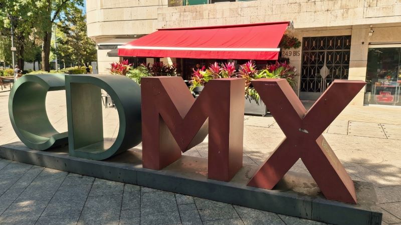 Descubra o que fazer na Cidade do México em um roteiro completo   com gastronomia, hotéis e dicas práticas de viagem.